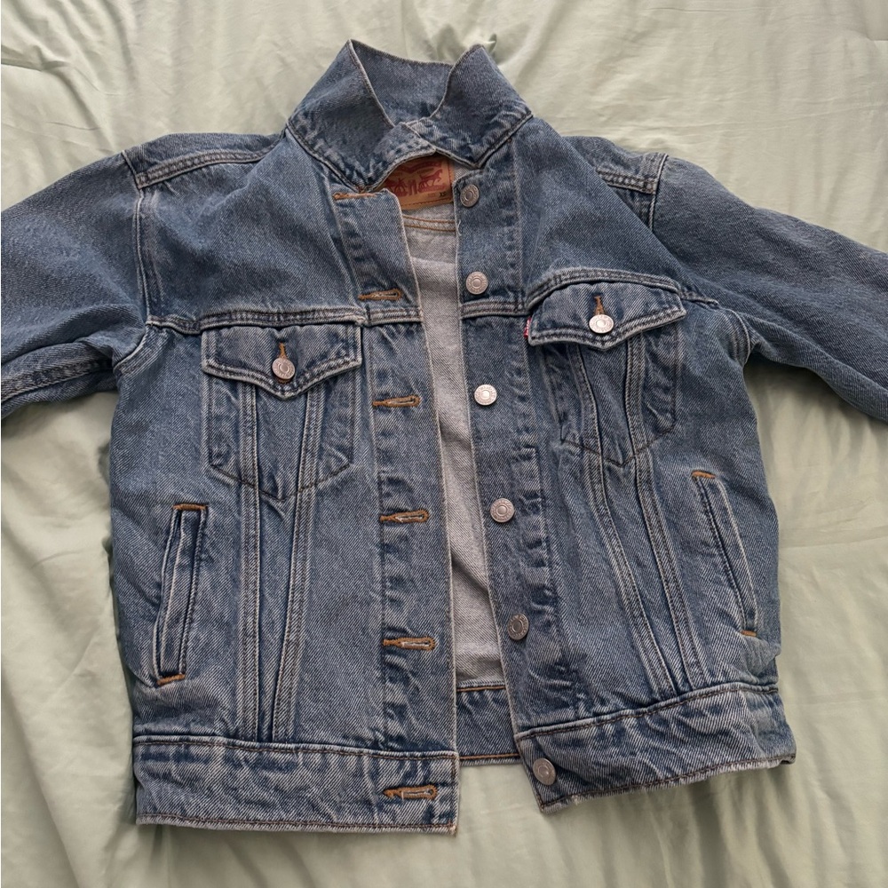 Levi Jean jacket - Picture 2 of 3